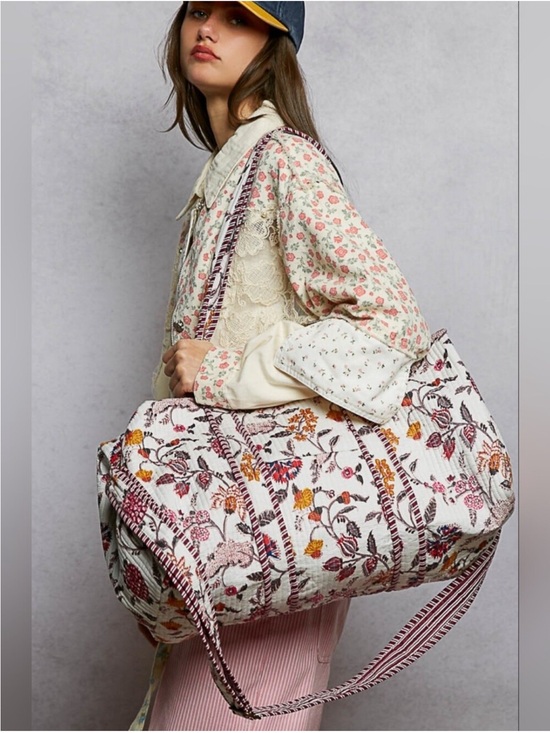 POL Handbags - New: POL “Autumn Meadow” Boho Floral Quilted Large Weekender Bag: One Size